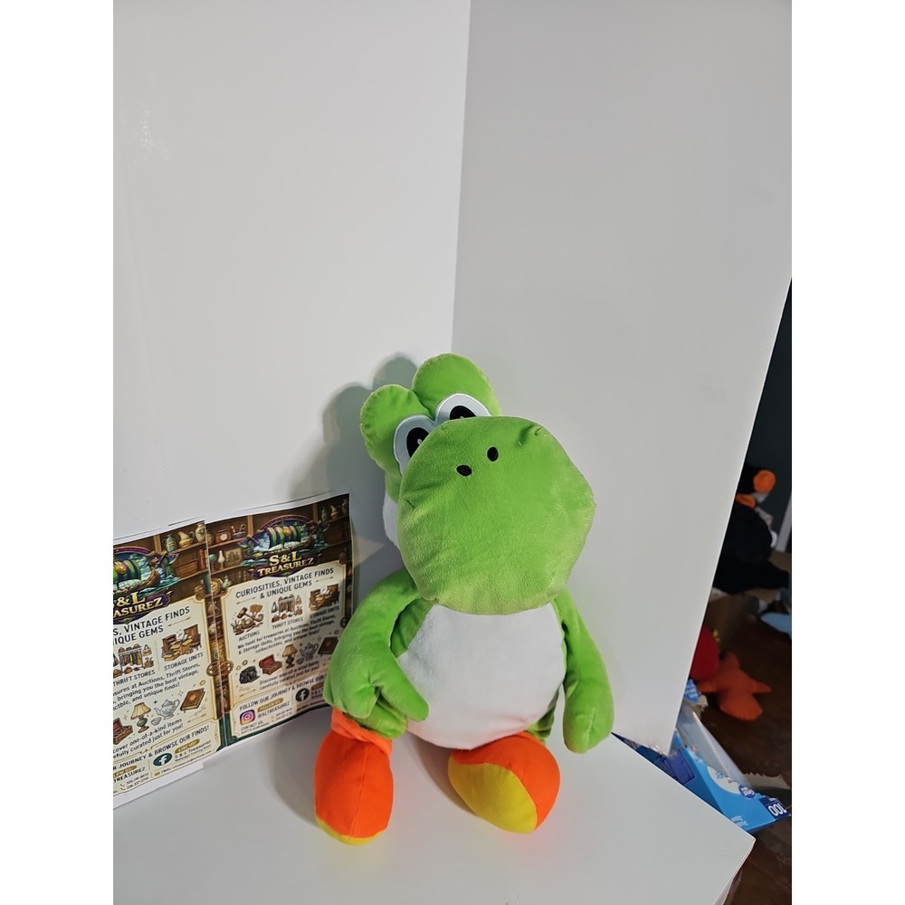 Nintendo Super Mario Yoshi 20" Cuddle Pillow Plush / Hidden Compartment‎ / Hug
